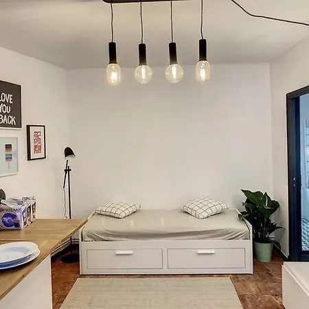 Ibiza -sublime Studio Place De La Trinite- Netflix *