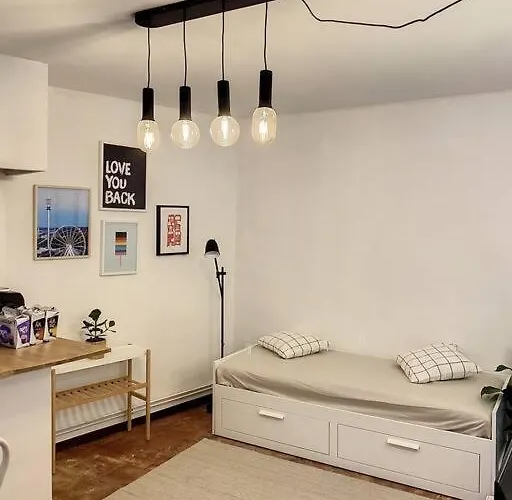 公寓 Ibiza -sublime Studio Place De La Trinite- Netflix *